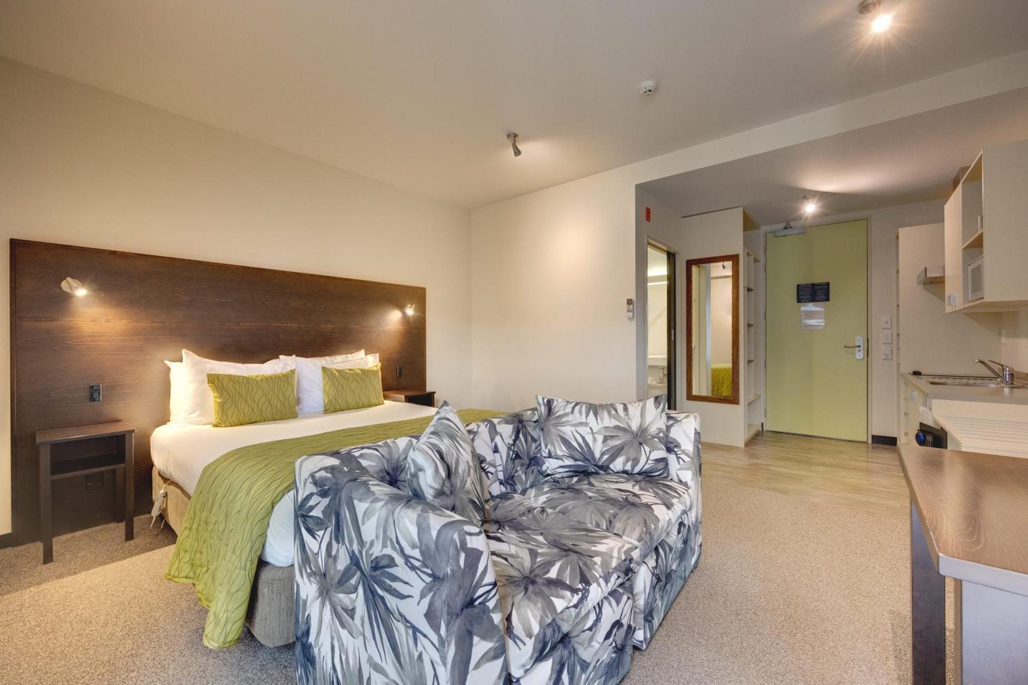 Ava Lodge Lower Hutt Extérieur photo