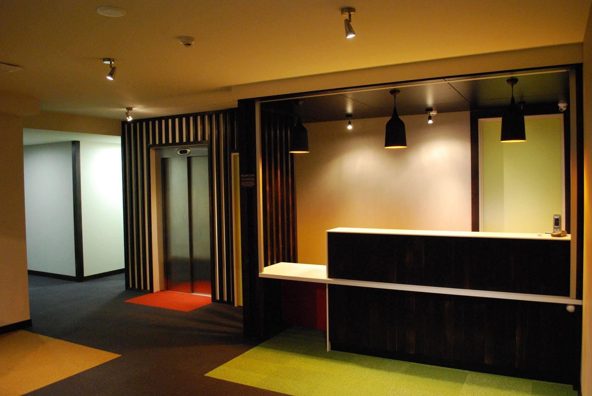Ava Lodge Lower Hutt Extérieur photo